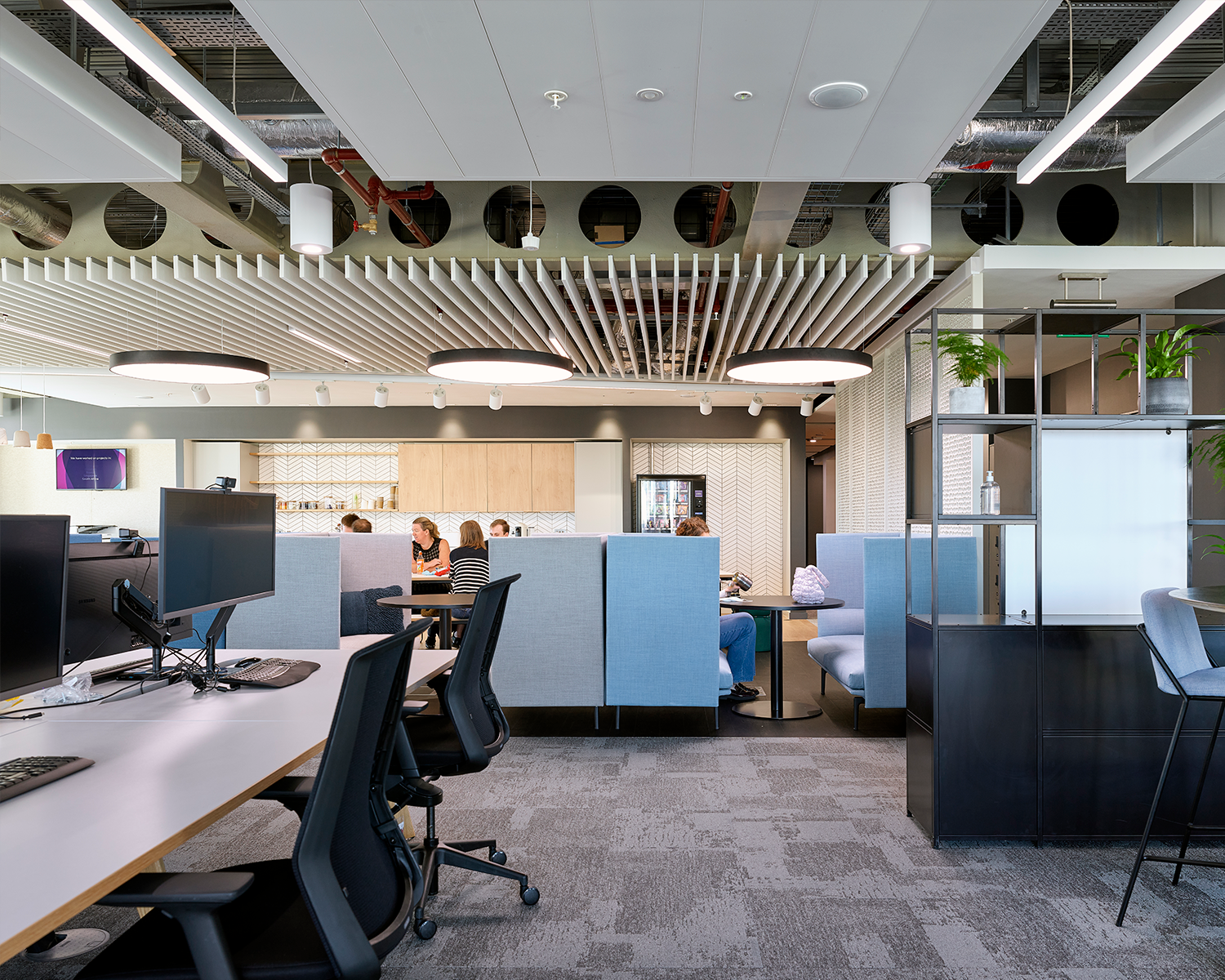 Office Lighting Low Glare Ugr Less Than 19 Office Drum Disc Lights Casambi